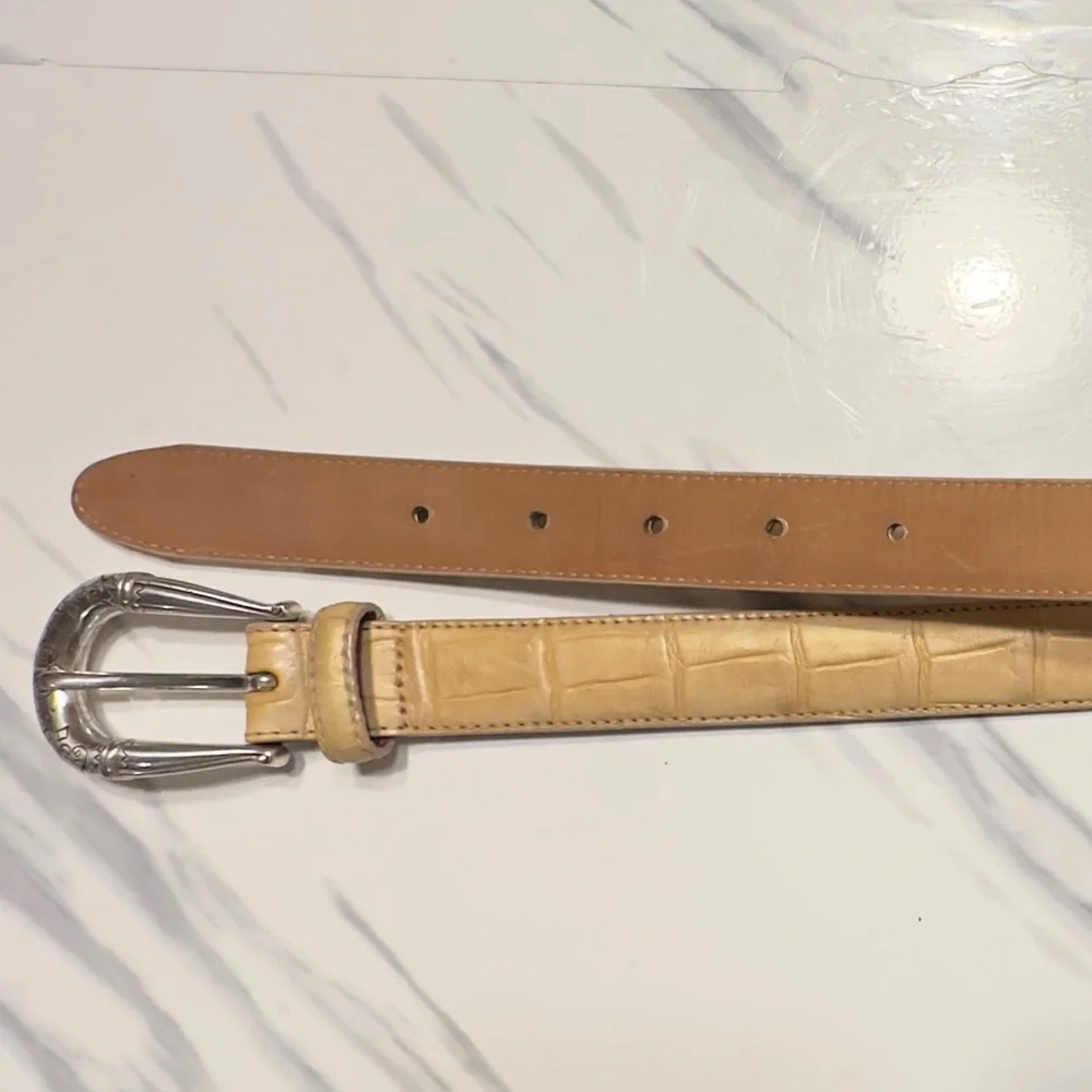 BRIGHTON | Silver Plated Buckle Tan Gold Croc Embossed Leather Belt Made In USA
